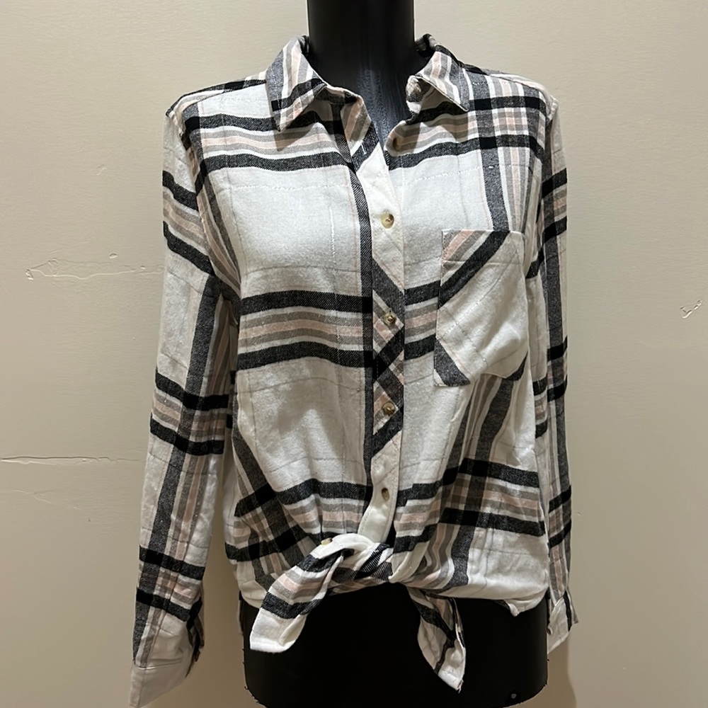 Arizona Jean co white black and pink plaid button down shirt size small NWT